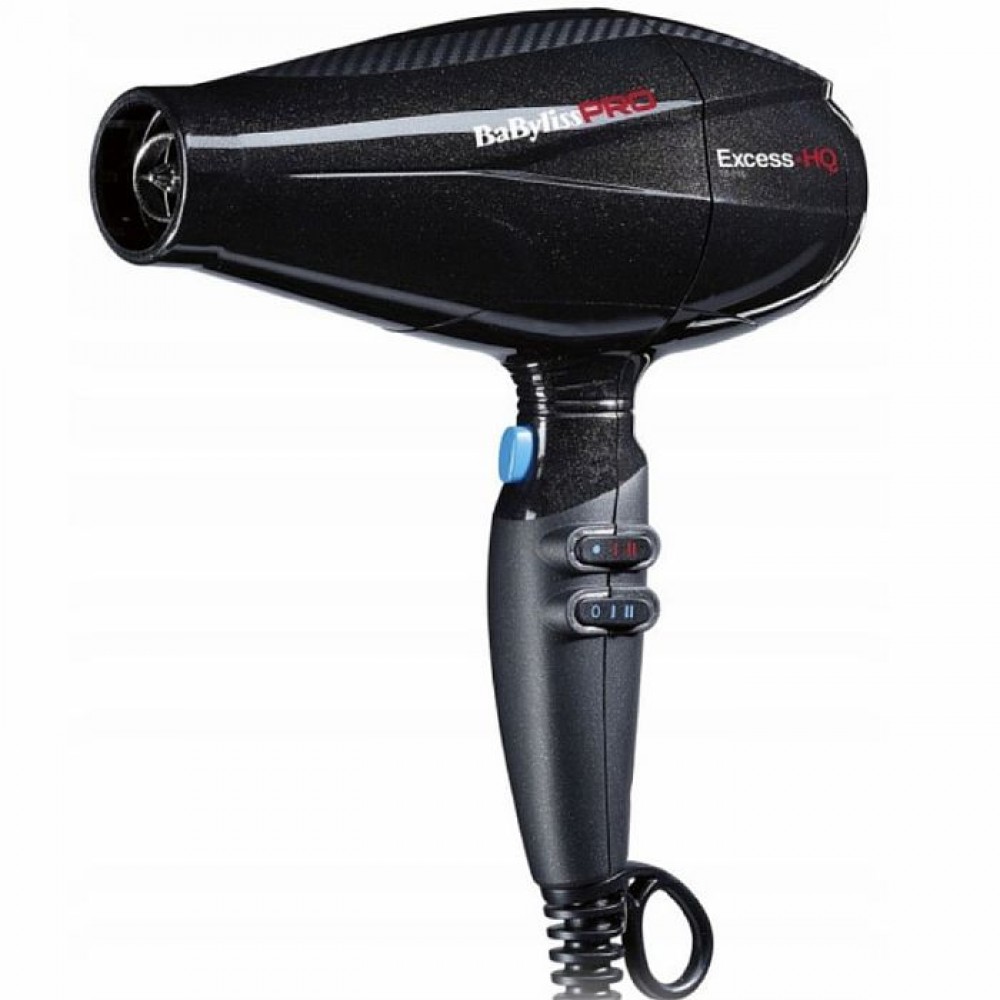 Жігіттің емшегін жалайды